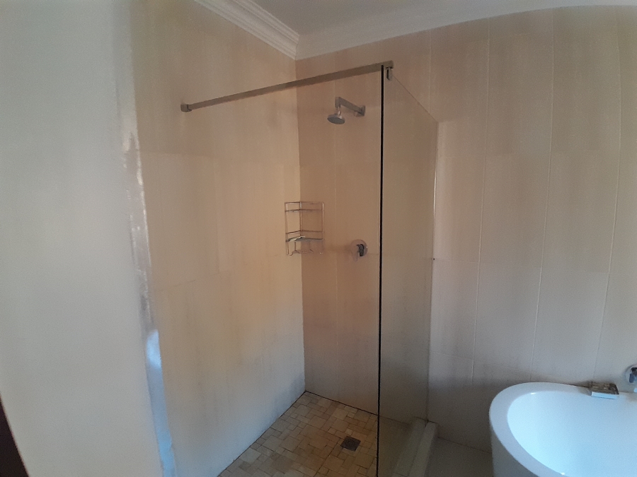 3 Bedroom Property for Sale in Safari Gardens North West